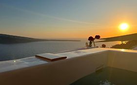 Lioyerma Cave Villa2 With Private Hot Tub